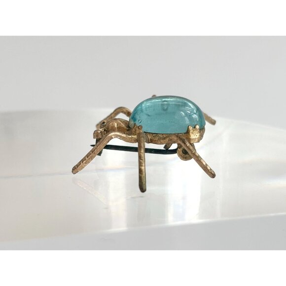 Spider Figural Blue Glass Jelly Belly Body Gold Toned Vintage Jewelry Brooch Pin - Picture 4 of 10